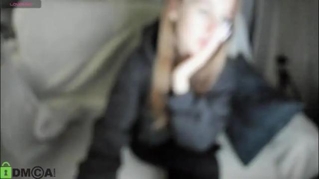 Image 2 of lina_mee Stream on Chaturbate on 4 months ago