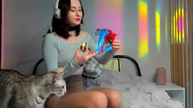 Image 3 of lina_n_kitty Stream on Chaturbate on 1 month ago