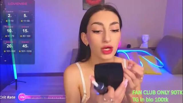Image 4 of lina_robbins Stream on Chaturbate on 2 months ago