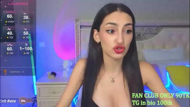 Image 8 of lina_robbins Stream on Chaturbate on 20 days ago