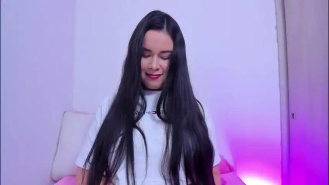 Image 2 of linaanssen Stream on Chaturbate on 1 month ago