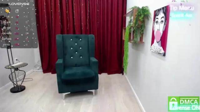 Image 4 of linadalray Stream on Chaturbate on 17 months ago