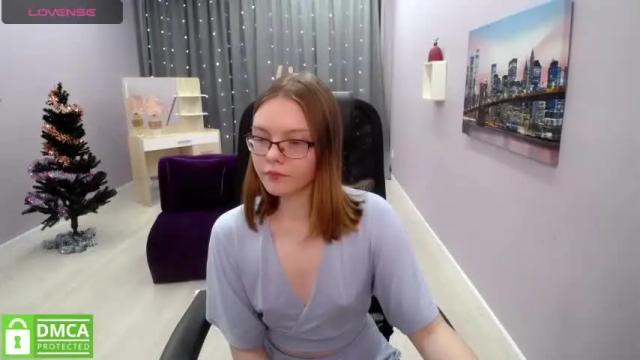 Image 10 of linadalray Stream on Chaturbate on 17 months ago