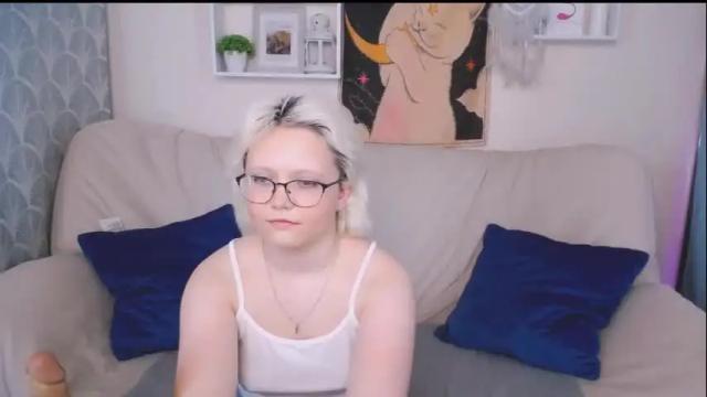 Image 11 of linafoxxy Stream on Chaturbate on 14 days ago