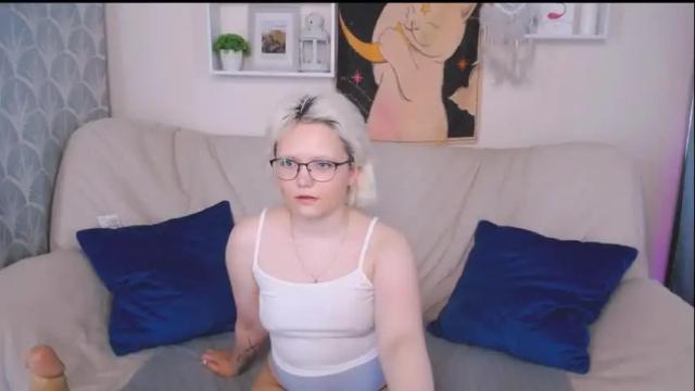 Image 8 of linafoxxy Stream on Chaturbate on 14 days ago