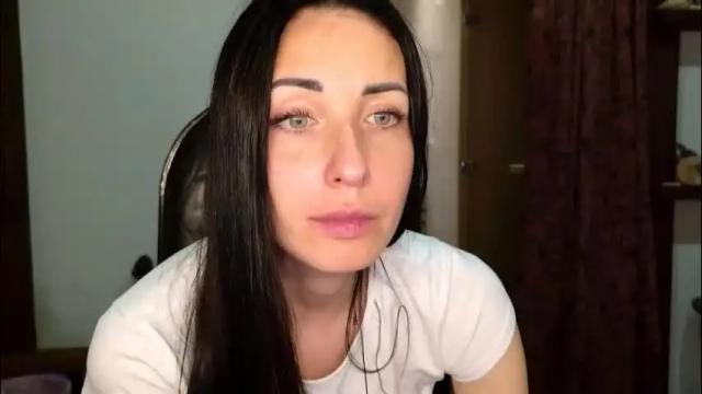 Image 12 of linalivee Stream on Chaturbate on 2 months ago