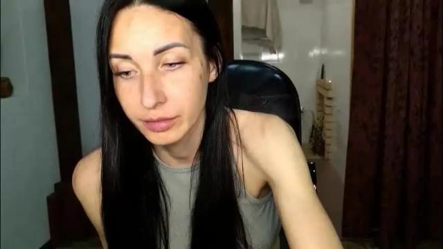Image 6 of linalivee Stream on Chaturbate on 1 month ago