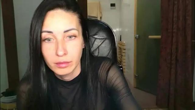 Image 12 of linalivee Stream on Chaturbate on 8 days ago