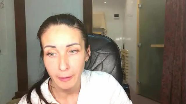 Image 10 of linalivee Stream on Chaturbate on 1 month ago