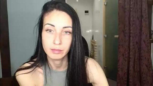 Image 10 of linalivee Stream on Chaturbate on 1 month ago