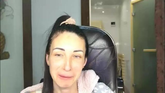 Image 10 of linalivee Stream on Chaturbate on 28 days ago