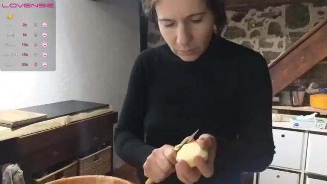 Image 6 of linalou4thanks Stream on Chaturbate on 14 months ago