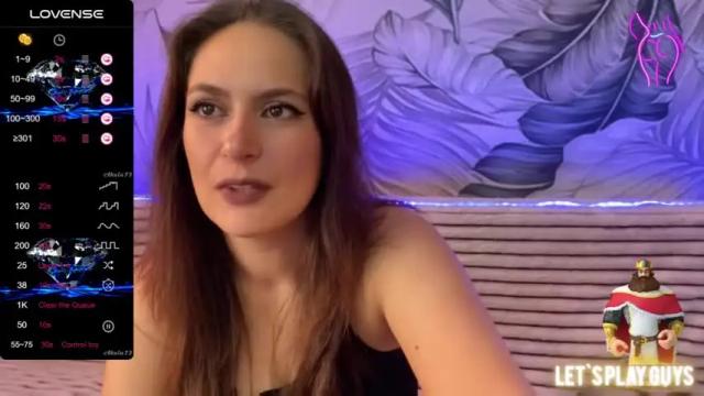 Image 12 of linaluxar Stream on Chaturbate on 19 months ago