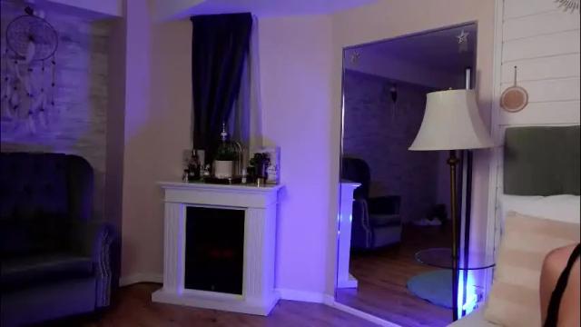 Image 10 of linareese Stream on Chaturbate on 2 months ago