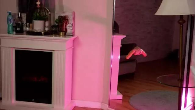 Image 12 of linareese Stream on Chaturbate on 2 months ago