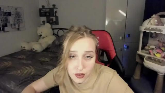 Image 4 of linatruly Stream on Chaturbate on 1 month ago