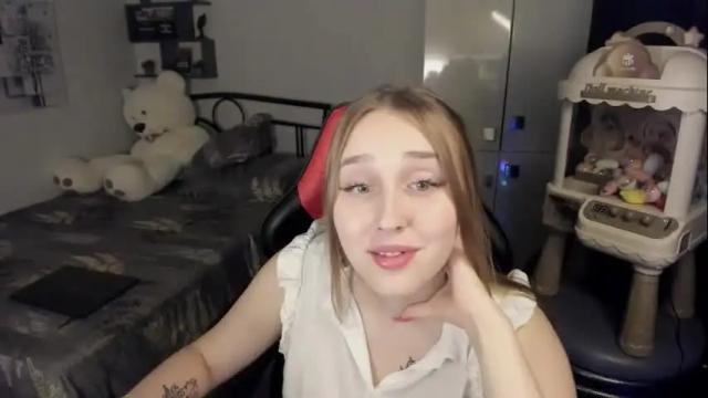Image 12 of linatruly Stream on Chaturbate on 1 month ago