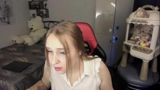 Image 3 of linatruly Stream on Chaturbate on 1 month ago