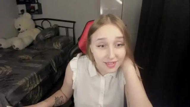 Image 3 of linatruly Stream on Chaturbate on 1 month ago
