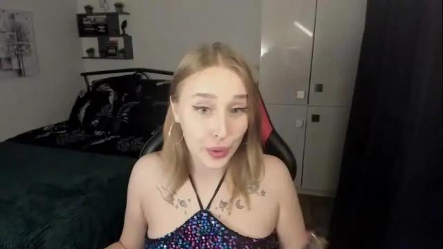 Image 8 of linatruly Stream on Chaturbate on 1 month ago