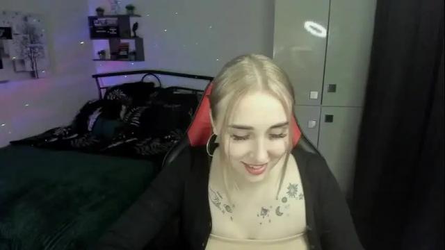 Image 11 of linatruly Stream on Chaturbate on 1 month ago