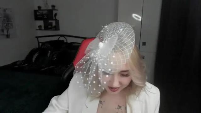 Image 10 of linatruly Stream on Chaturbate on 1 month ago