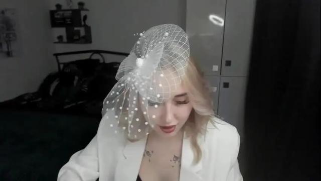 Image 3 of linatruly Stream on Chaturbate on 1 month ago