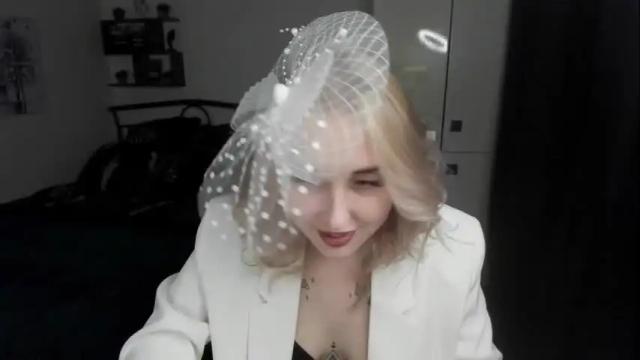 Image 4 of linatruly Stream on Chaturbate on 1 month ago