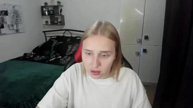 Image 4 of linatruly Stream on Chaturbate on 11 days ago