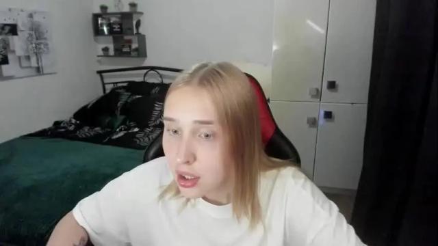 Image 7 of linatruly Stream on Chaturbate on 11 days ago