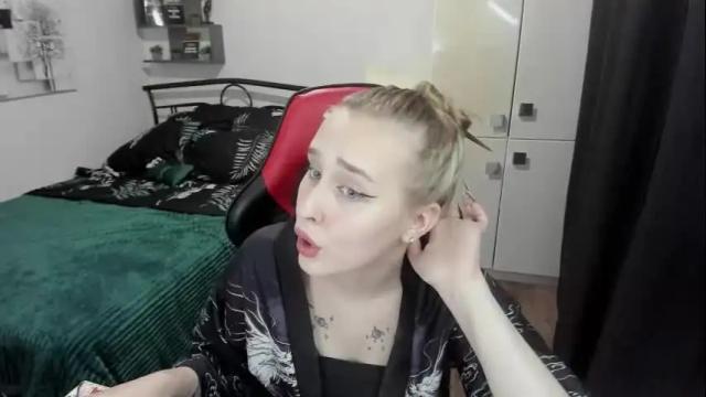 Image 7 of linatruly Stream on Chaturbate on 4 days ago