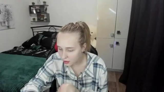 Image 12 of linatruly Stream on Chaturbate on 3 days ago