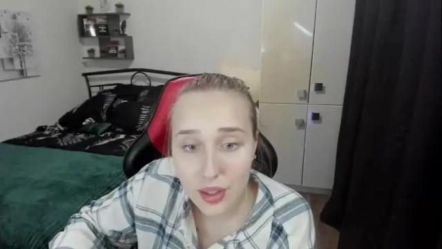 Image 4 of linatruly Stream on Chaturbate on 3 days ago