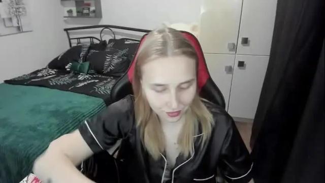 Image 10 of linatruly Stream on Chaturbate on 1 month ago