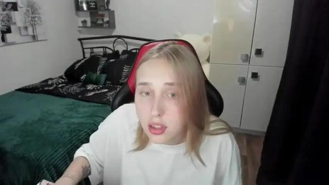 Image 10 of linatruly Stream on Chaturbate on 1 month ago