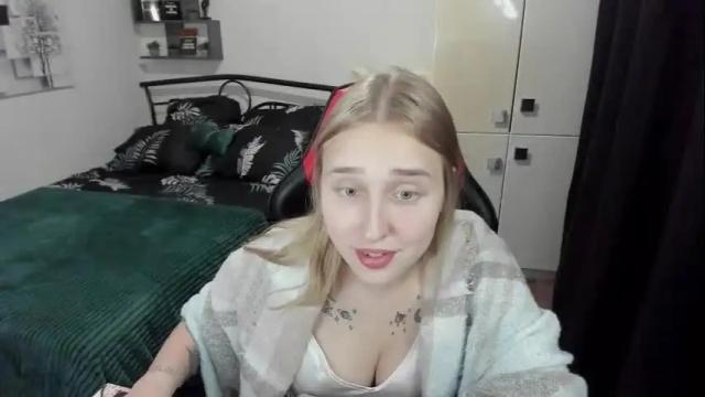 Image 6 of linatruly Stream on Chaturbate on 1 month ago