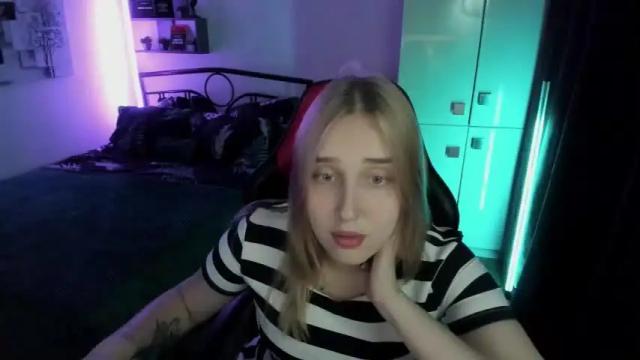 Image 3 of linatruly Stream on Chaturbate on 1 month ago