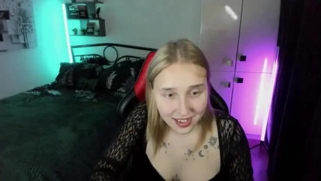 Image 10 of linatruly Stream on Chaturbate on 1 month ago
