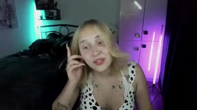 Image 12 of linatruly Stream on Chaturbate on 16 days ago