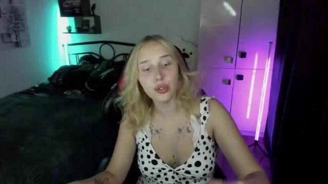 Image 3 of linatruly Stream on Chaturbate on 16 days ago