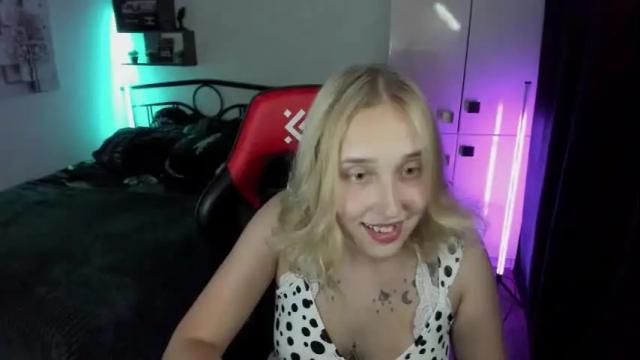 Image 4 of linatruly Stream on Chaturbate on 16 days ago
