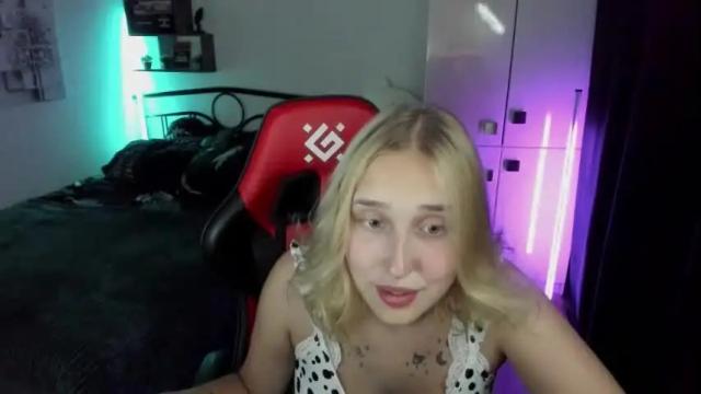 Image 6 of linatruly Stream on Chaturbate on 16 days ago