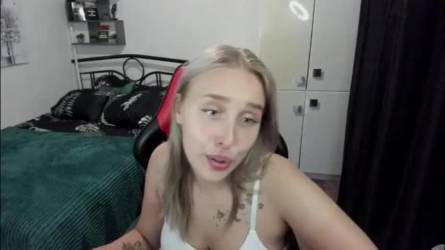 Image 10 of linatruly Stream on Chaturbate on 1 month ago