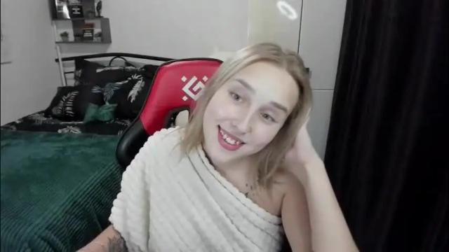 Image 3 of linatruly Stream on Chaturbate on 23 days ago