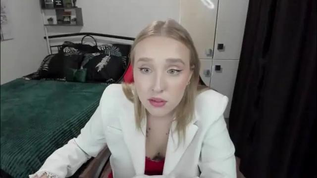 Image 11 of linatruly Stream on Chaturbate on 6 days ago