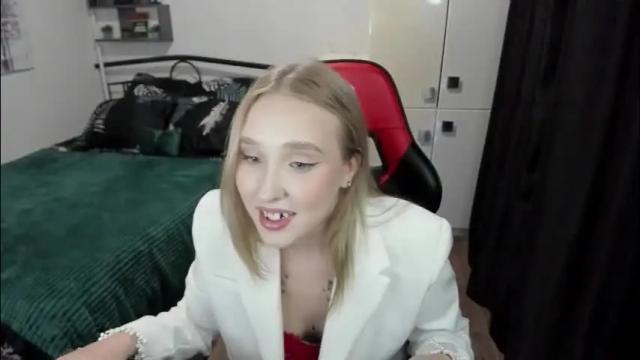 Image 3 of linatruly Stream on Chaturbate on 6 days ago