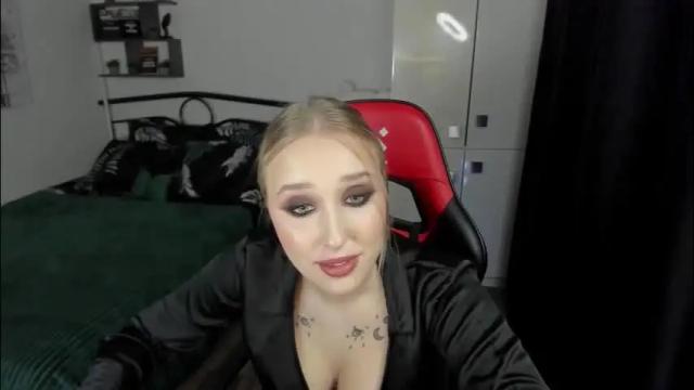 Image 6 of linatruly Stream on Chaturbate on 1 day ago