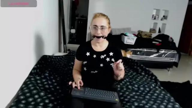 Image 3 of lincebdsm Stream on Chaturbate on 16 months ago