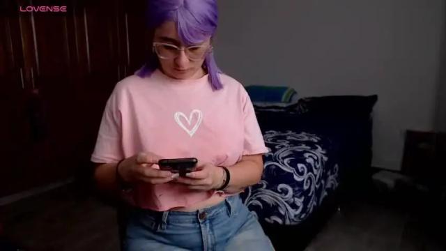 Image 2 of lincebdsm Stream on Chaturbate on 14 months ago