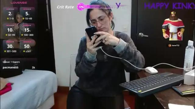 Image 3 of lincebdsm Stream on Chaturbate on 5 days ago